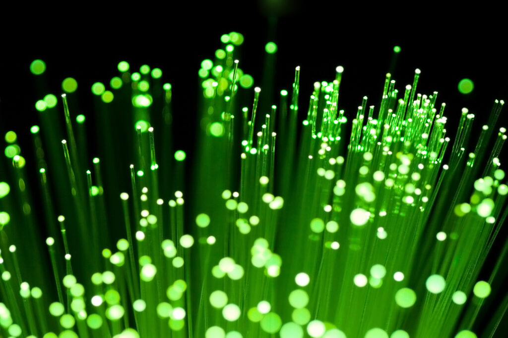 Fiber vs. Cable What's the Difference? Tachus Fiber
