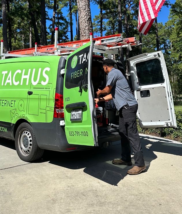 Tachus Service